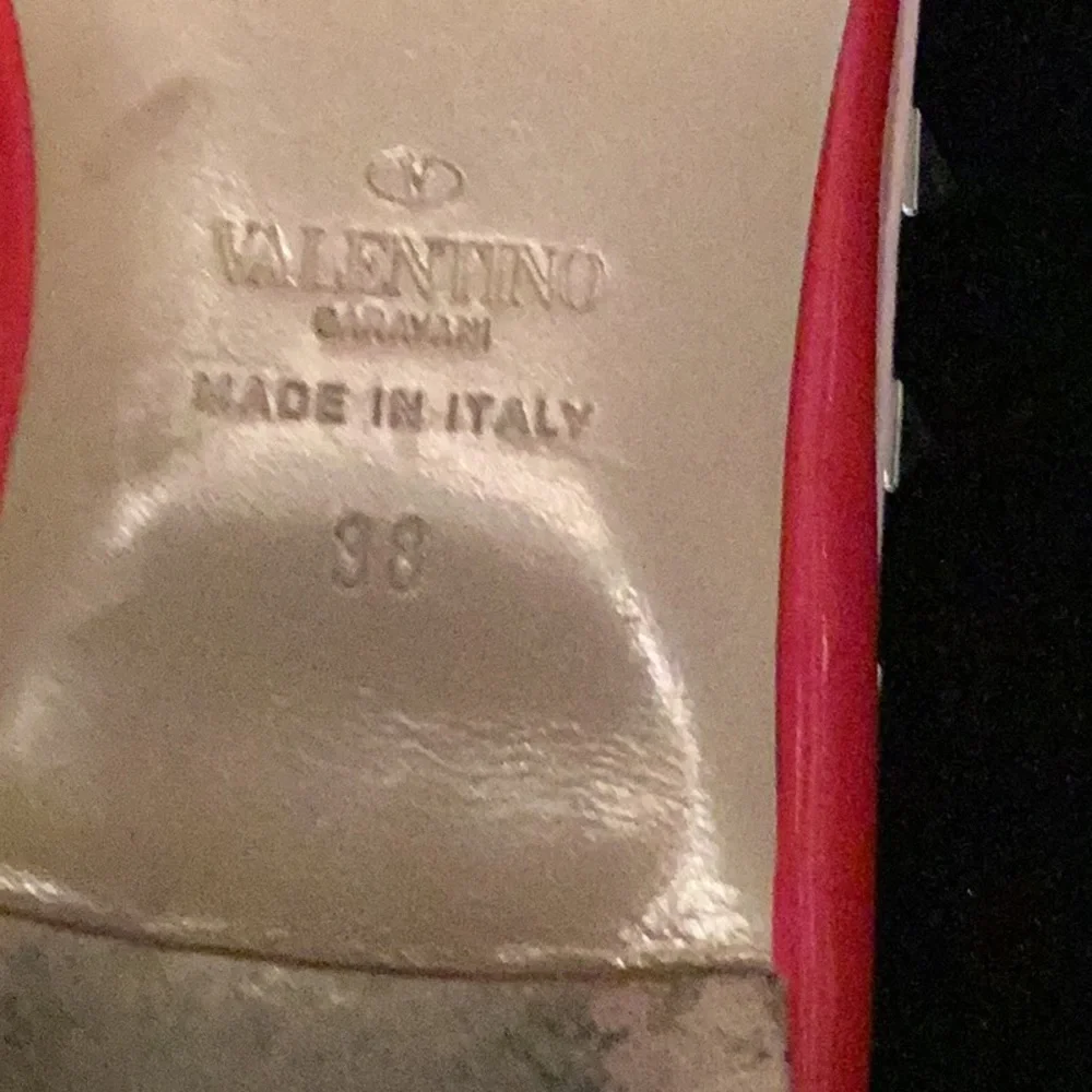 Valentino Garavani Red and Tan Studded Flats - Picture 6 of 7